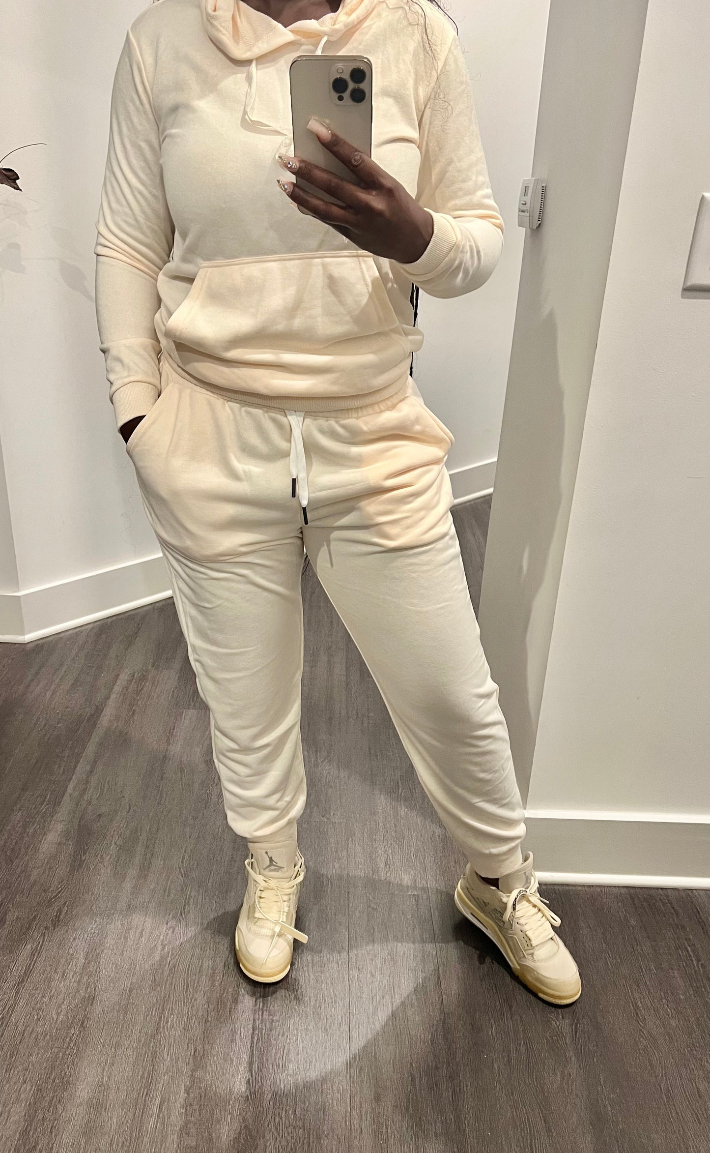 100% POLYESTER ADULT JOGGERS